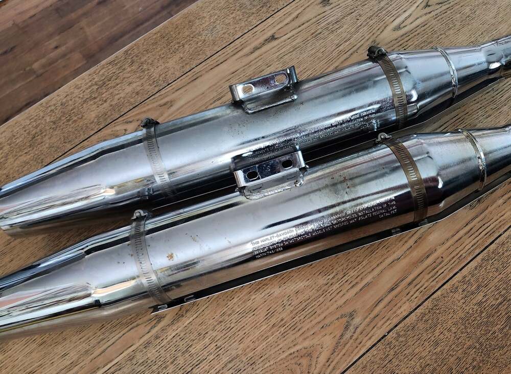 Harley Davidson OEM HARFX1746/1868 Exhaust Muffler Chrome Heat Shield